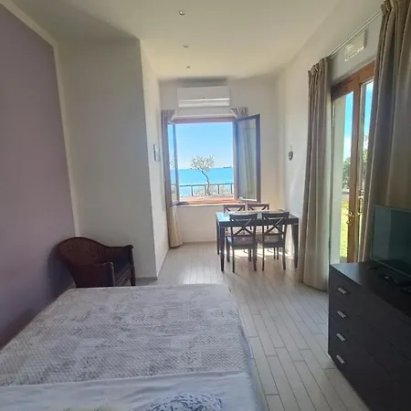 Cala Dei Mori Aparthotel Livorno Exterior photo