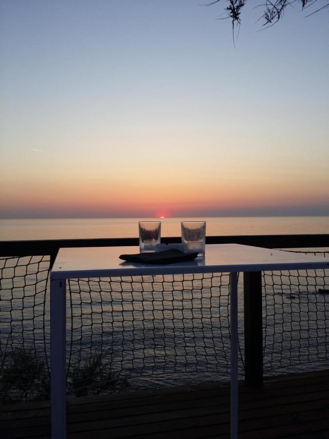 Cala Dei Mori * Livourne